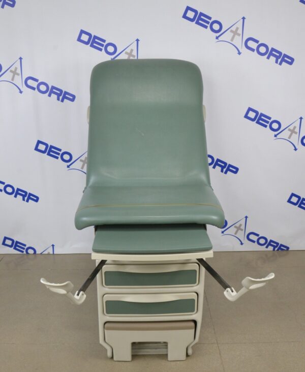 Midmark 204-001 Barrier Free Manual Examination Table