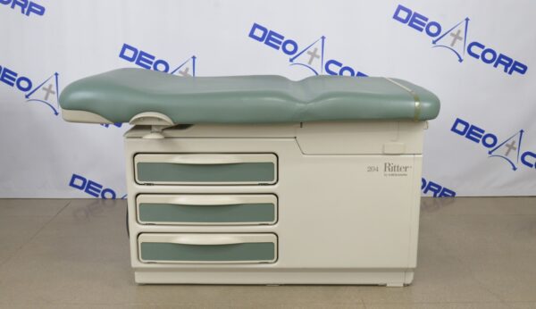 Midmark 204-001 Barrier Free Manual Examination Table