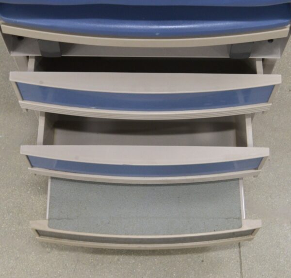 Midmark 304-001 Barrier Free Manual Exam Table