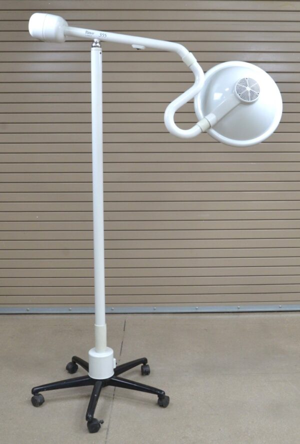 Midmark Ritter 355-022 Mobile Procedure Light Floor Stand