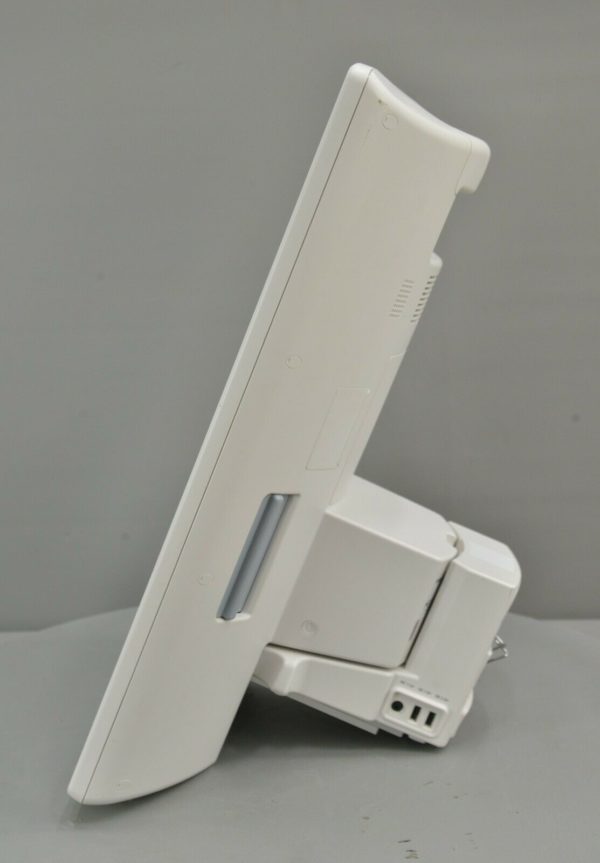 Mindray V21 Monitor REF 0998-00-1800-201 w/ V-Dock & Co2 IBP Recorder Modules.
