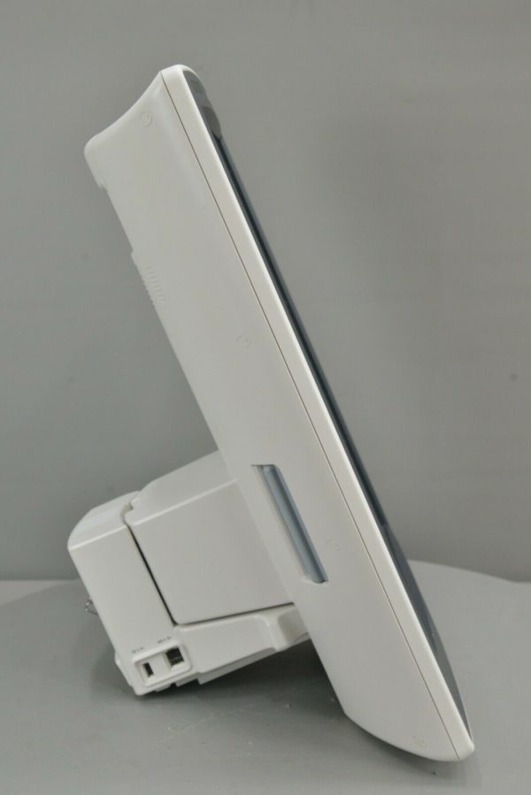 Mindray V21 Monitor REF 0998-00-1800-201 w/ V-Dock & Co2 IBP Recorder Modules.