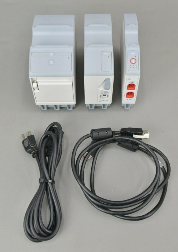 Mindray V21 Monitor REF 0998-00-1800-201 w/ V-Dock & Co2 IBP Recorder Modules.