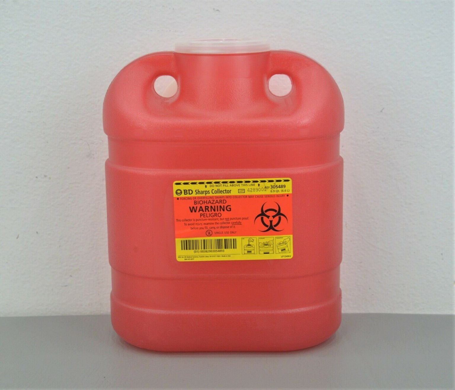 New Lot Of 12 BD Red 6 9 Quart Sharps Biohazard Collector 305489 W 