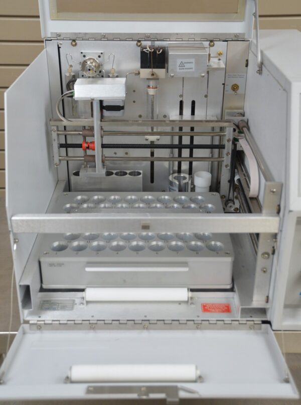 O.I. Analytical 4552 Purge And Trap Water/Soil Autosampler