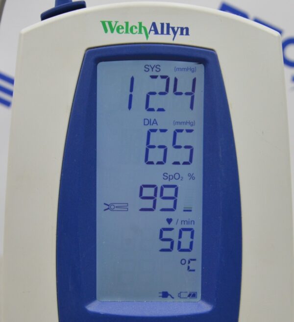 Welch Allyn 42NTB Spot Vital Signs Monitor W/ Temperature, NBP, SpO2 & Power Supply