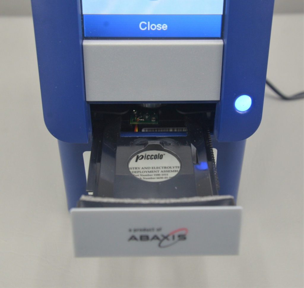 Abaxis Piccolo Xpress 11001000 Blood Chemistry Analyzer System 1100