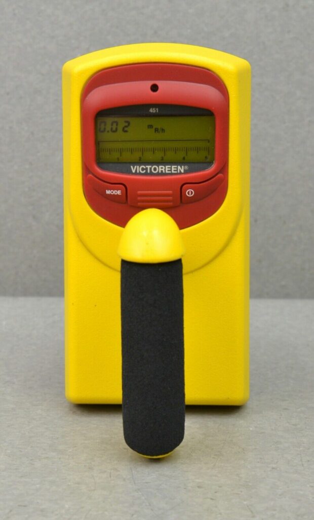 Fluke Victoreen 451BRYR Ion Chamber Survey Meter Radiation Detector