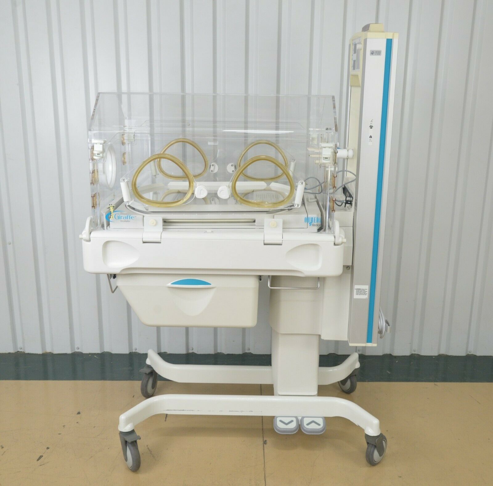 GE Healthcare Giraffe Infant Warmer from $158.00/mo