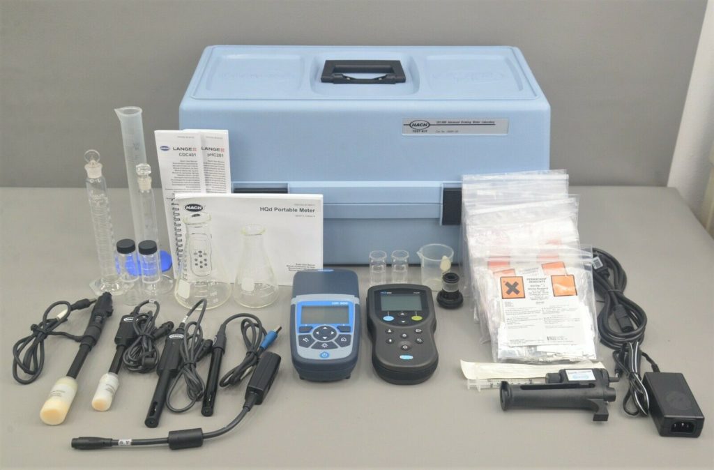 Hach 251235 CEL Advanced Drinking Water DR/900 Colorimeter Laboratory