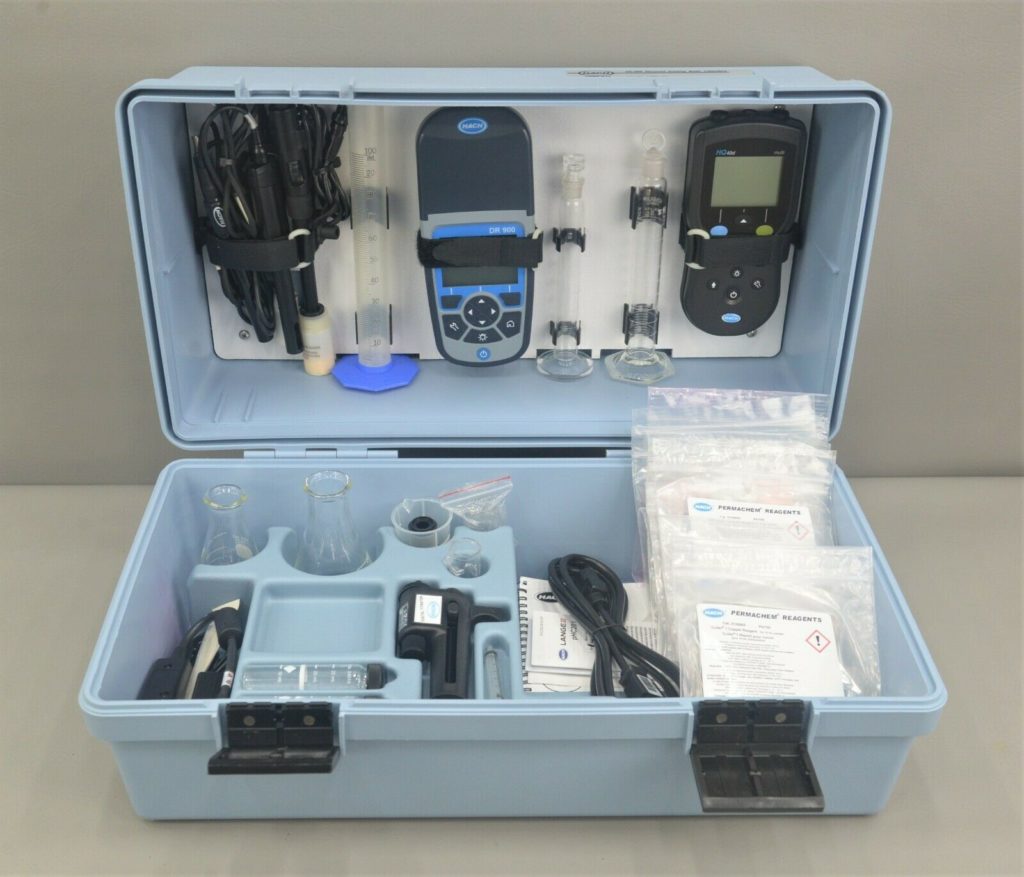 Hach 251235 CEL Advanced Drinking Water DR/900 Colorimeter Laboratory