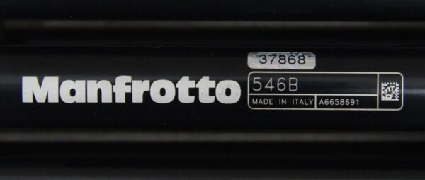 Manfrotto MVH502A Fluid Head W/ 546B Tripod System & Pan Bar