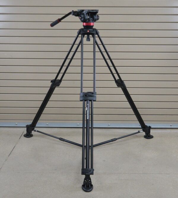 Manfrotto MVH502A Fluid Head W/ 546B Tripod System & Pan Bar