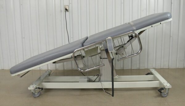 Medical Positioning Inc. MPI 2084 Ultrasound Echo Table W/Remote