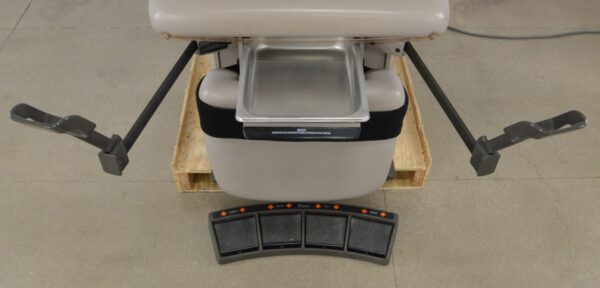 Midmark Ritter 75 Evolution 319-005 Powered Exam Chair W/ Foot Switch