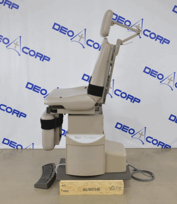 Midmark Ritter 75 Evolution 319-005 Powered Exam Chair W/ Foot Switch