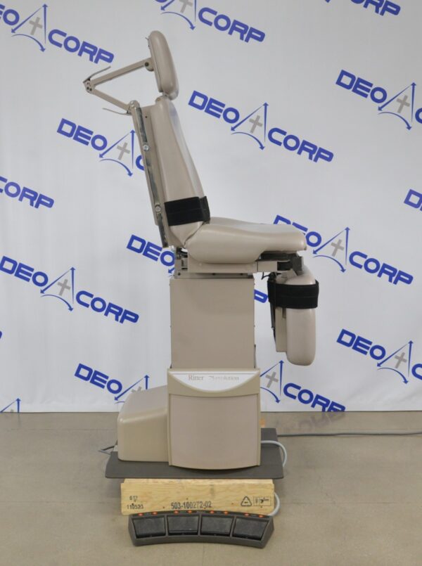 Midmark Ritter 75 Evolution 319-005 Powered Exam Chair W/ Foot Switch