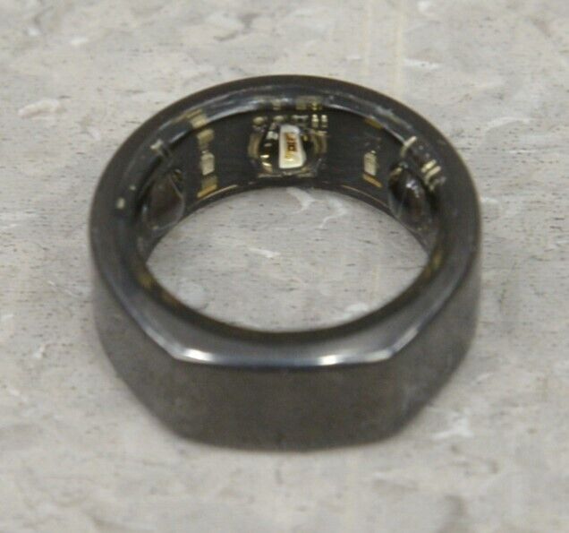 Oura Ring Gen 3 Heritage Black Size 6 Sleep & Fitness Oura Ring Gen 3 Heritage Black Size 6 Sleep & Fitness