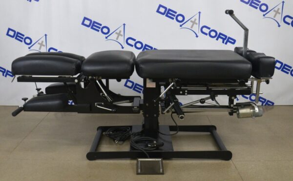 Phillips Titan 5E Chiropractic Elevation Table W/ Flexion-Distraction & 2 Drops
