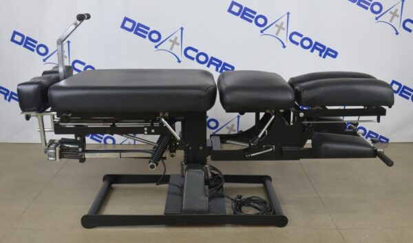 Phillips Titan 5E Chiropractic Elevation Table W/ Flexion-Distraction & 2 Drops