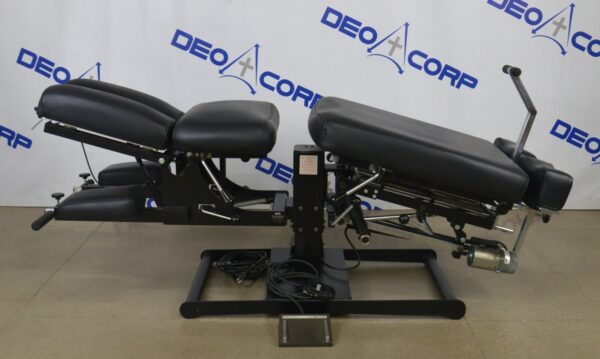 Phillips Titan 5E Chiropractic Elevation Table W/ Flexion-Distraction & 2 Drops