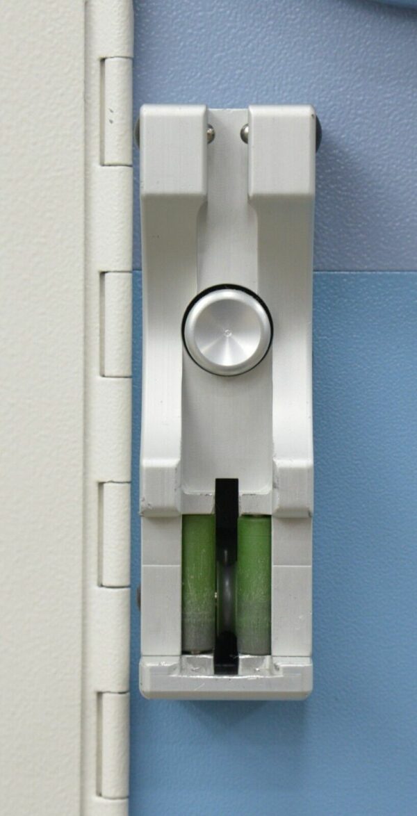 Varian VariSource iX High Dose Rate Afterloader Brachytherapy Treatment System