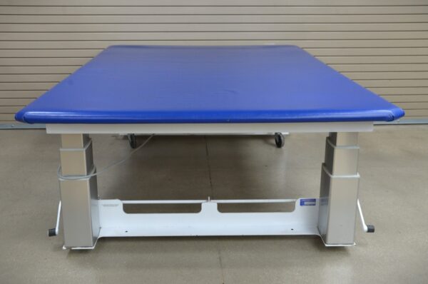 Cardon Rehab Adjustable Height Mat Treatment Table Bariatric 84"x60" 1000lbs