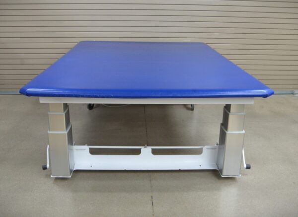 Cardon Rehab Adjustable Height Mat Treatment Table Bariatric 84"x60" 1000lbs