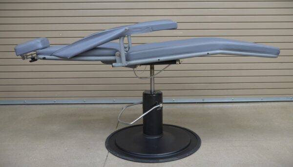 DNTLworks 4025 Supreme Portable Dental Patient Chair With Hydraulic Base