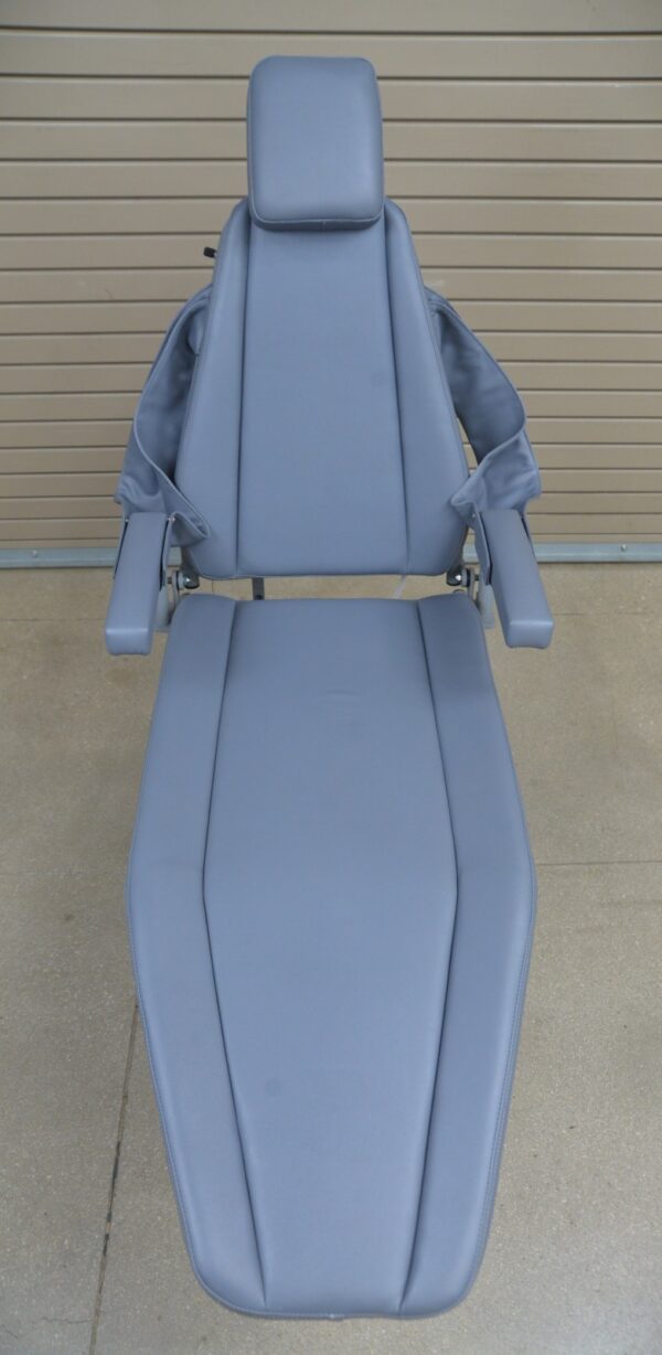 DNTLworks 4025 Supreme Portable Dental Patient Chair With Hydraulic Base