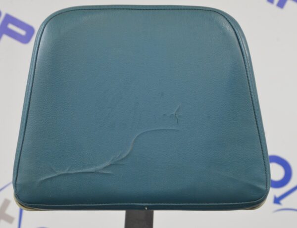 Midmark 411-003 Power Exam Chair And Foot Pedal