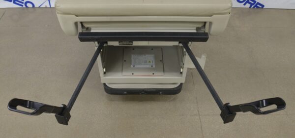 Midmark Ritter 405-015 Barrier Free Hi-Low Power Examination Table