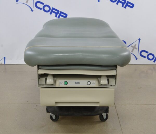 Midmark Ritter 623-008 Barrier Free Hi-Low Power Examination Table