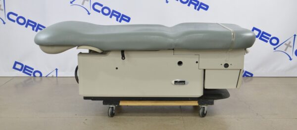 Midmark Ritter 623-008 Barrier Free Hi-Low Power Examination Table