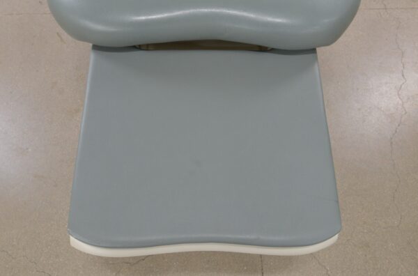 Midmark Ritter 623-008 Barrier Free Hi-Low Power Examination Table