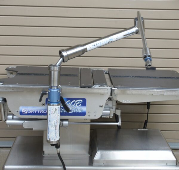 Smith & Nephew 77-99-01 Tenet The Spider Limb Positioner W/ Footswitch & Cart
