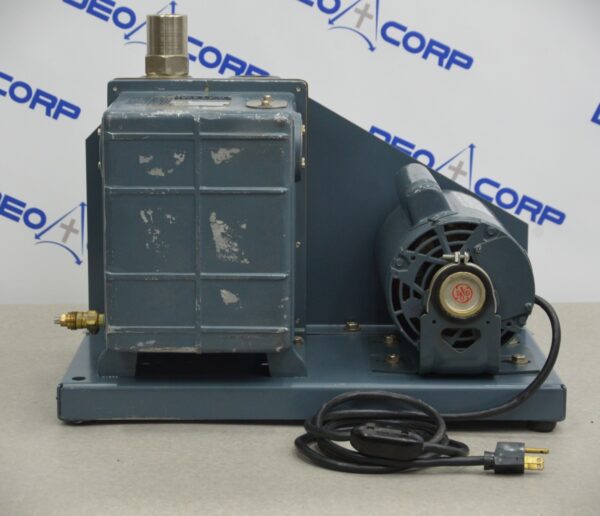 Welch 1373 Duo-Seal Belt Drive Vacuum Pump V115 HP 1/2 PH1