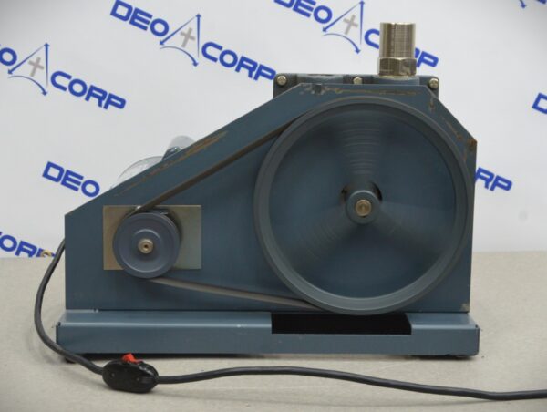 Welch 1373 Duo-Seal Belt Drive Vacuum Pump V115 HP 1/2 PH1