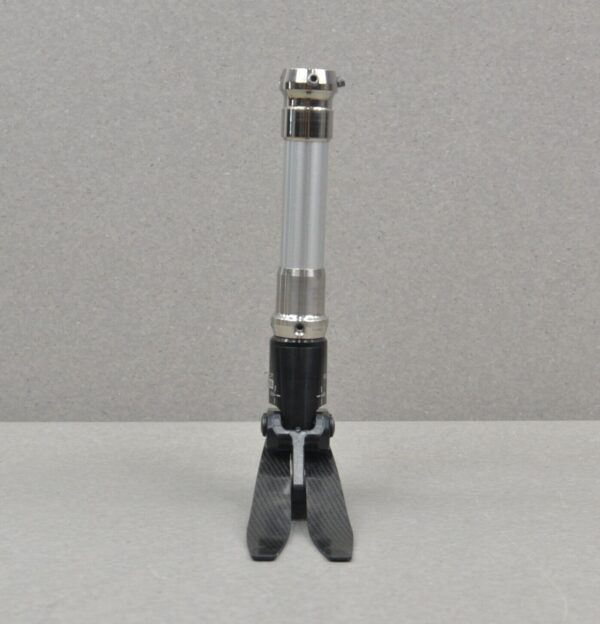 Blatchford Echelon Prosthetic Foot L8 W/ APC Receiver and Foot Shell Size 28