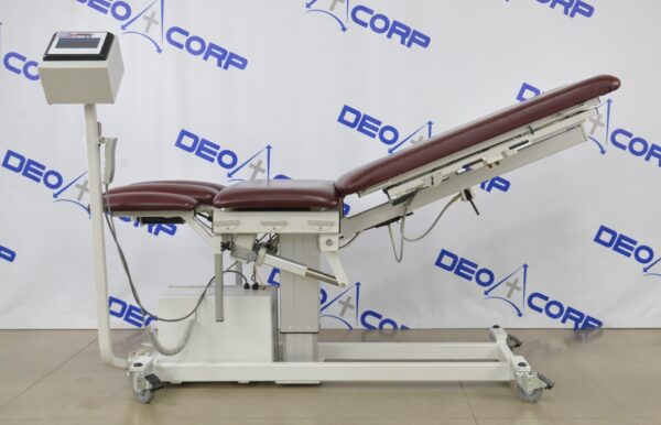 Chattanooga 3D-Active Trac 73000A Chiropractic Traction Exam Table