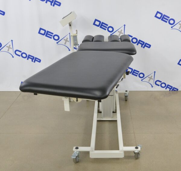 Chattanooga 3D-Active Trac 8042 Chiropractic Traction Exam Table W/ Accessory