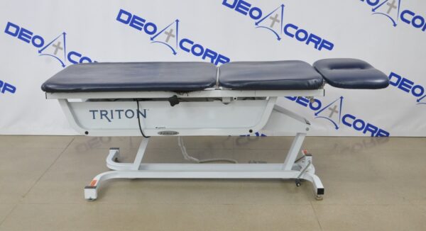 Chattanooga Group Triton TRT-200 Treatment Table W/ Foot Switch