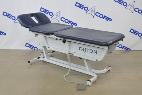 Chattanooga Group Triton TRT-200 Treatment Table W/ Foot Switch