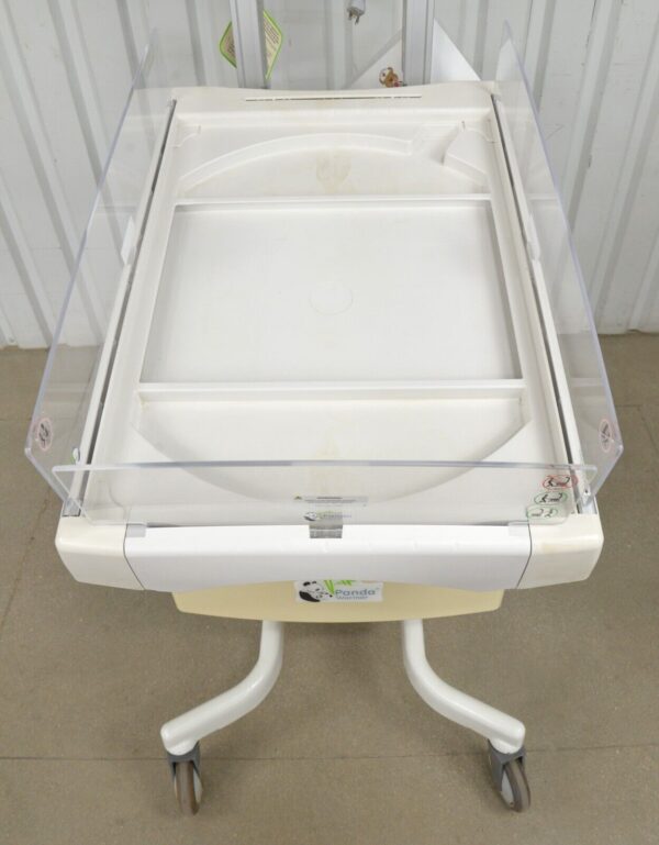 GE Healthcare Panda Ires Bedded Baby Warmer
