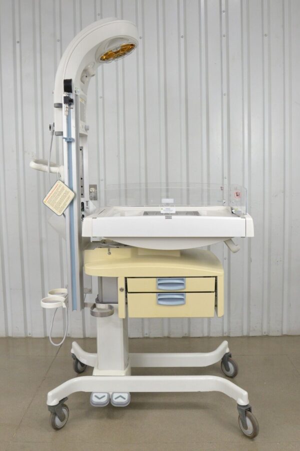 GE Healthcare Panda Ires Bedded Baby Warmer