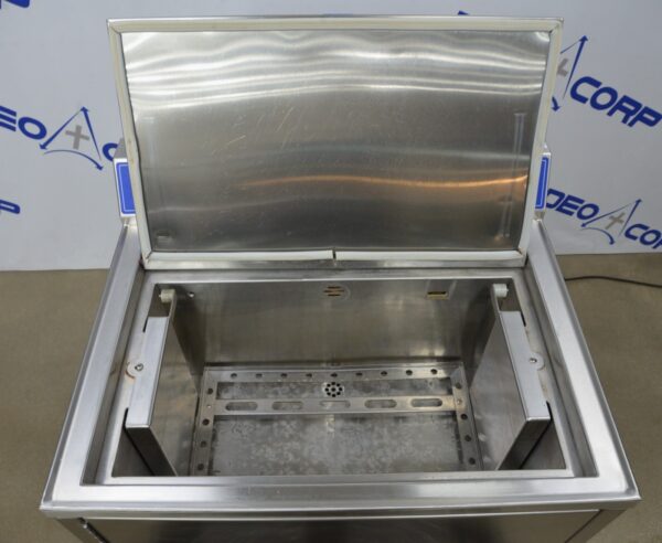 Getinge Group 2460UC Ultrasonic Cleaner