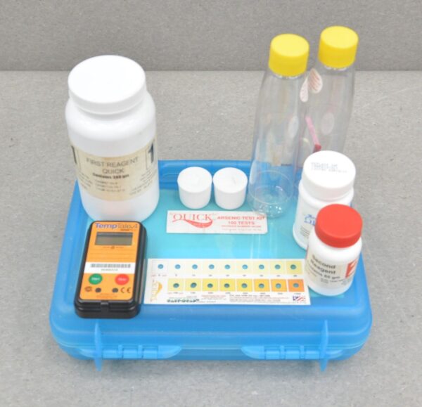 Hach DR 900 Colorimeter W/ sensION5 Meter & HQ40d Meter Water Analysis Kit