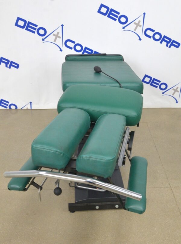 Leander 950 Elevation Motorized Flexion Distraction Chiropractic Table & 3 Drops