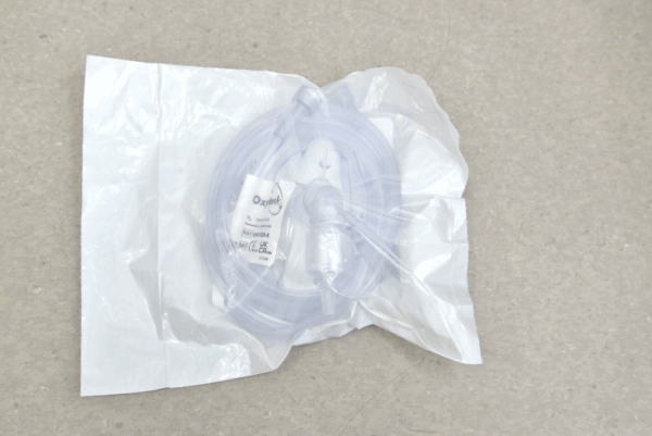 Lot of 25 OxyMask Aerosol Adult Oxygen Mask OHH-1025-8