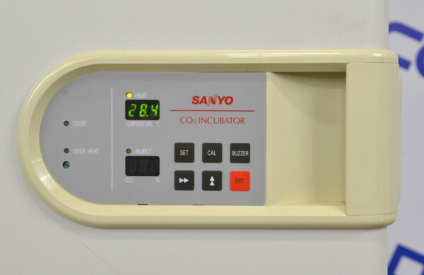 Sanyo MCO-17A Dual Double Stack CO2 Incubator